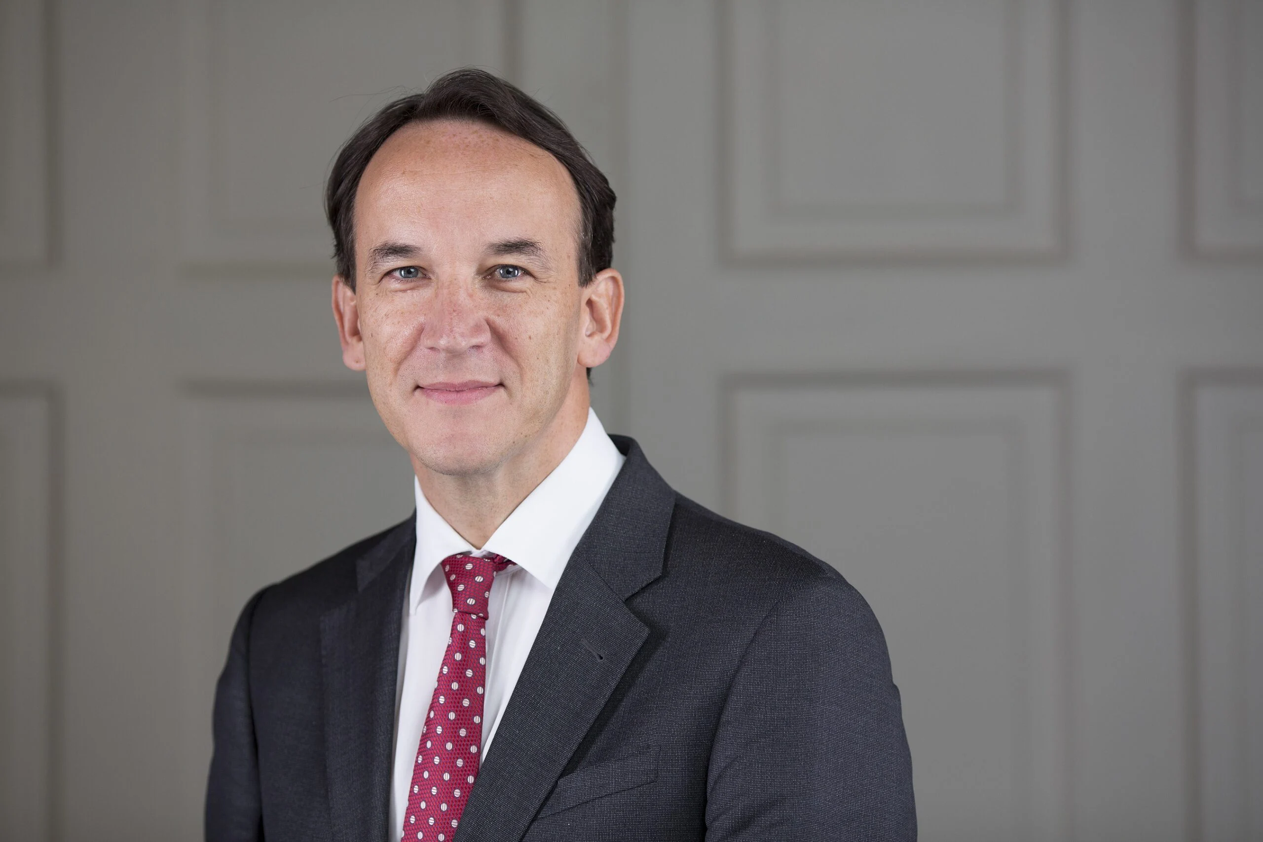 Prof Arnold Hill RCSI