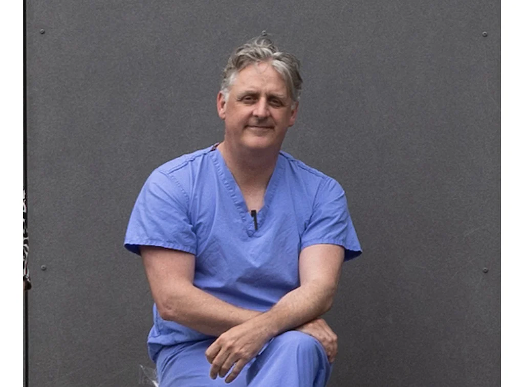 IRC recognised Prof Alistair Nichol for excellence in critical care medicine