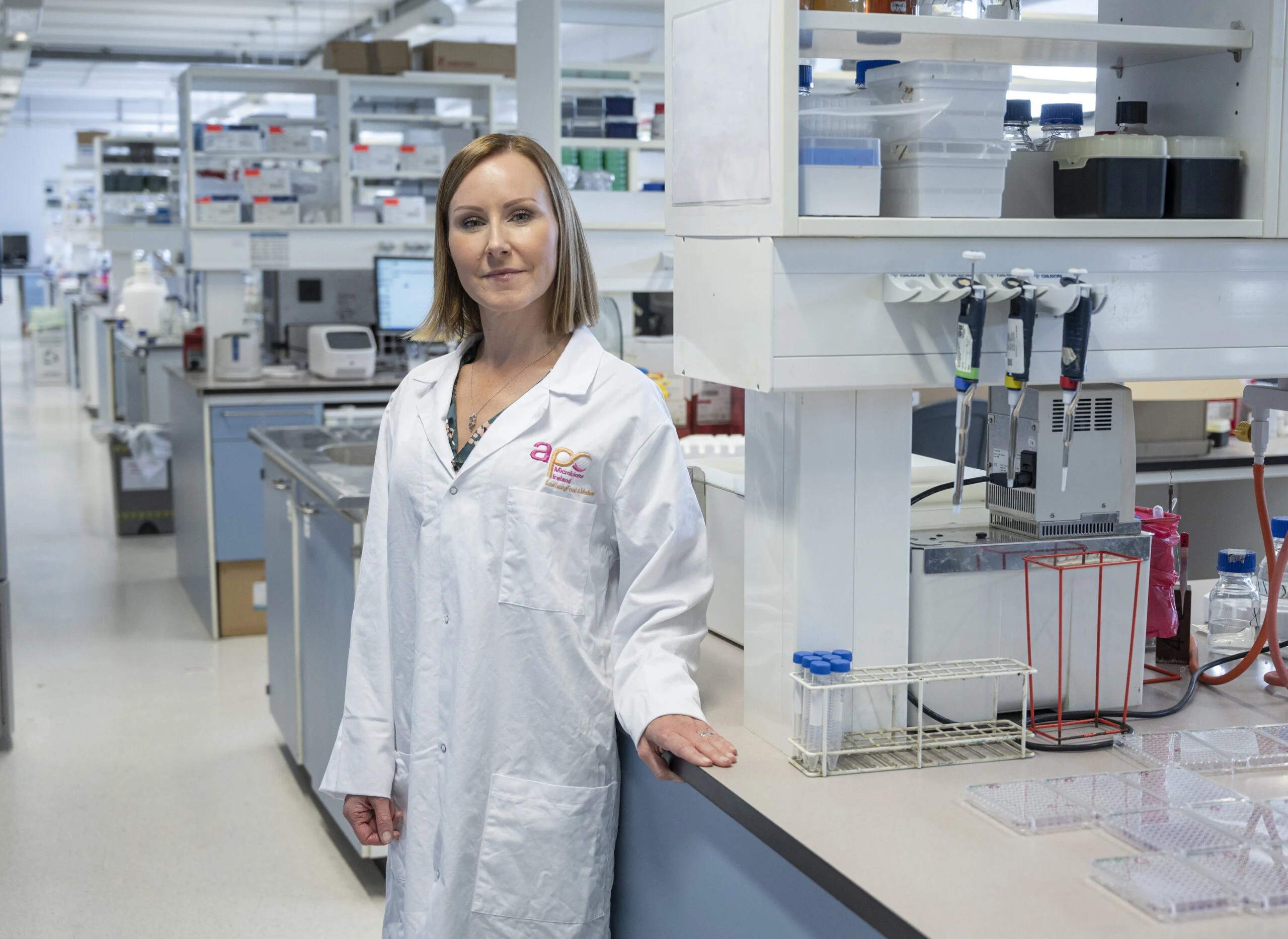 The gut microbiome has been linked to higher pain responses in women in an APC Microbiome Ireland study led by University College Cork’s Dr Siobhain O’Mahony and Prof George Shorten.