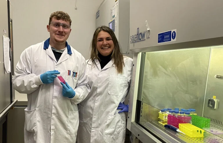 Scientists discover potential new method to treat superbug infections