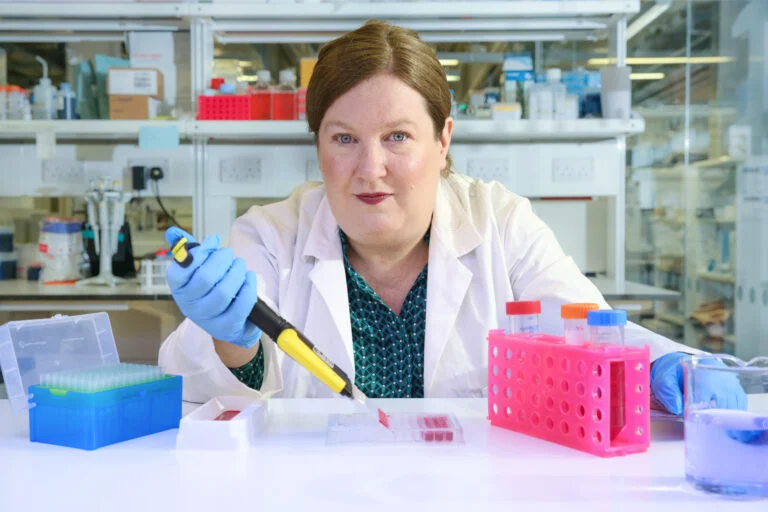 Researchers at University of Galway are to lead an international research project exploring innovative therapeutics targeting one of the most aggressive and challenging cancers to affect women – Triple Negative Breast Cancer (TNBC).